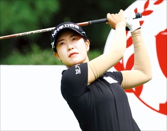 저력 보여준 박민지, 단독 3위