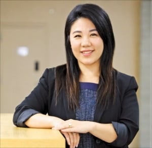 "1000만명 이력서 학습 끝…AI 인사관리 플랫폼 개발"