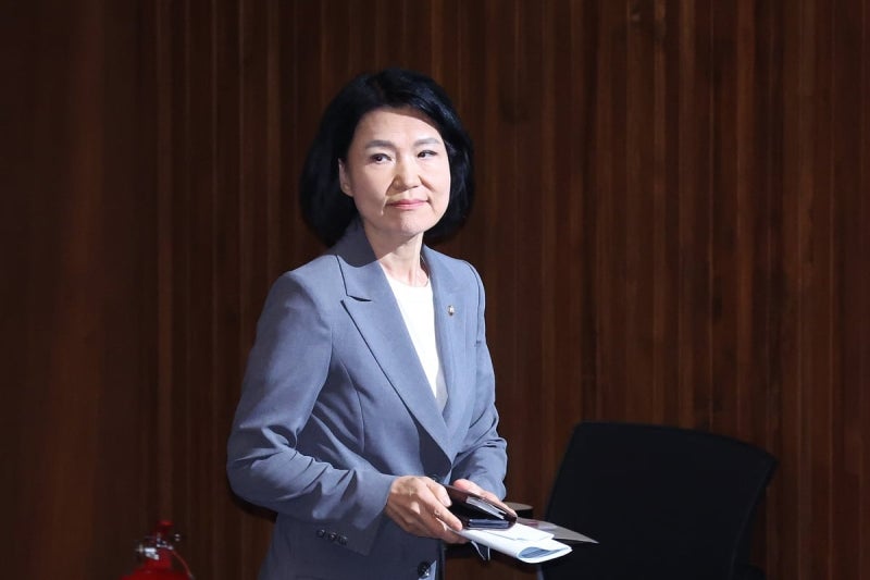 헌정사상 첫 의원 <b>제명</b> 촉구안 통과…<b>이진숙</b> "민주당 독재"