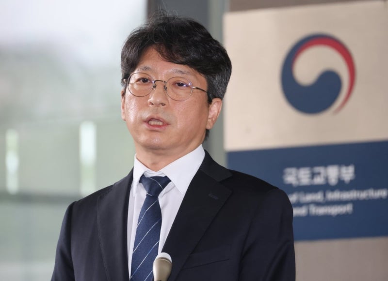 <b>홍지선</b> 국토부 장관 후보자 "일관된 정책이 시장 안정 조건"