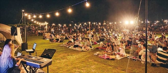 다대포 해변서 즐기는 '별바다부산'