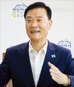 이승로 성북구청장 "재건축 정비권한 이양…대부분 자치구 공감"