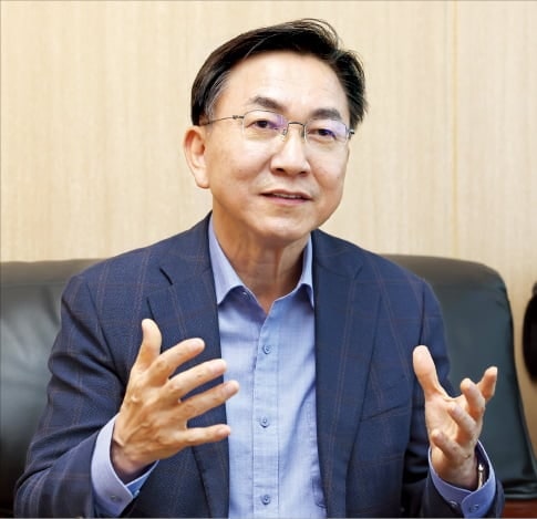 최종 전 총괄부사장 "뼈 깎는 노사의 고통 분담이 한국GM 살려냈죠"