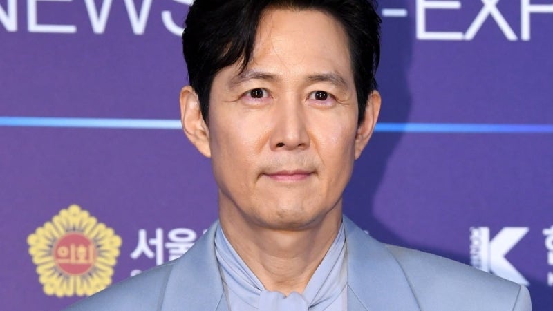 "배우 이정재가 화장품을?"...흑자사업 50억에 팔고 '승부수' [인터뷰+] - 뉴스 썸네일 이미지