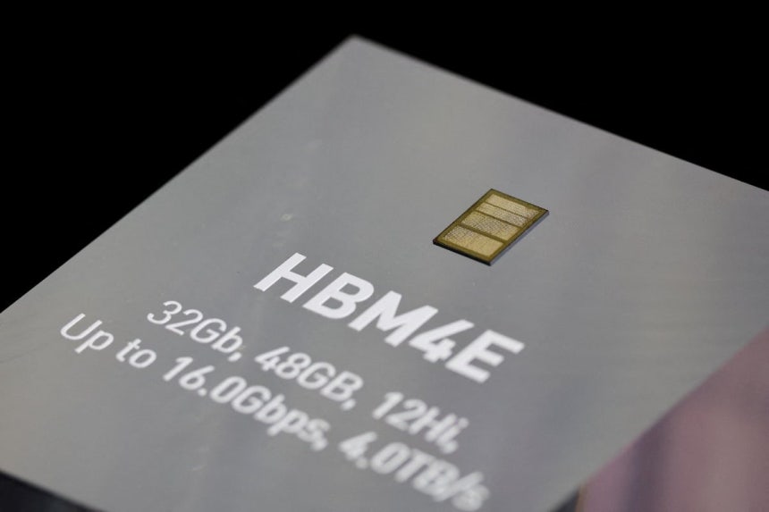 SK하이닉스 HBM4E. 사진=REUTERS