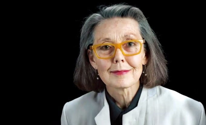 노벨문학상에 '실험적 글쓰기 대가' 앤 카슨