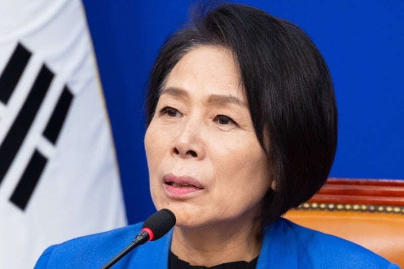 최민희 "민주당 <b>지지율</b> 처참…위기 징후"