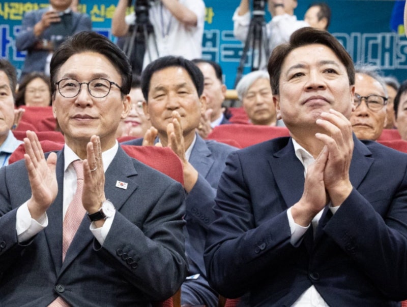 <b>부승찬</b> "<b>소방</b>이 재정 <b>쭉쭉</b>"…김민석 "다시 한번 죄송하다"