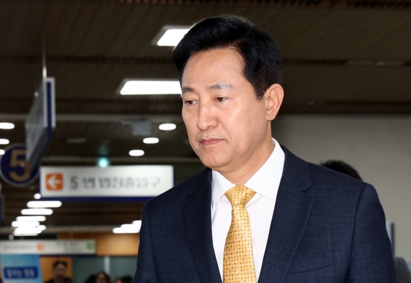 <b>오세훈</b> '여론조사 대납' <b>항소심</b> 오늘 <b>선고</b>…시장직 갈림길
