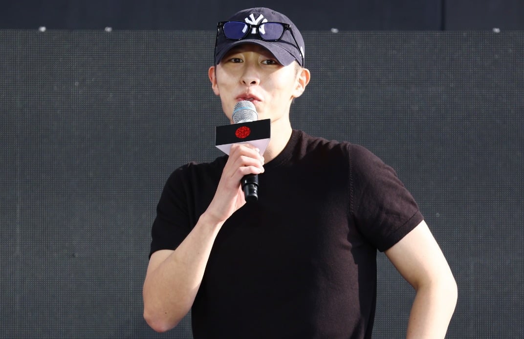 '군 복무' 이재욱 "국방의 의무 다하며 '<b>꿀알바</b>' 응원"