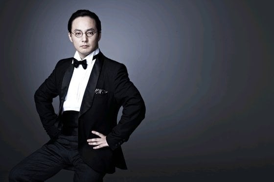 ‘그대에게’ 故신해철에 은관<b>문화훈장</b>…<b>유재석</b>·블랙핑크도 <b>문화훈장</b>