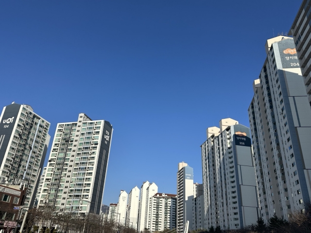 살 사람 없는데, 집주인은 싸게 팔 생각 없대요’…노·도·강 현장은 지금