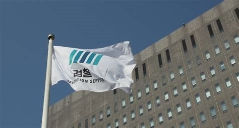 ‘전화홍보방 불법 운영 의혹’ 광주 북갑 <b>정준호</b> 사무실 <b>압수수색</b>(종합)