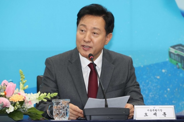 <b>오세훈</b> “민주당 ‘<b>이재명</b>당’ <b>완성</b>에 아연실색…3김 시대에도 없던 일을”