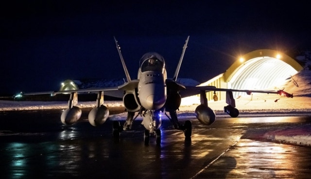 美 F-35B·F/A-18 한반도 출격…<b>한미 연합공중훈련</b>