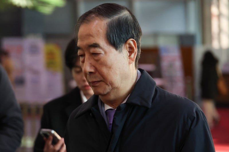 민주 “<b>한덕수 총리</b>도 <b>내란죄 고발</b>…탄핵도 추진”