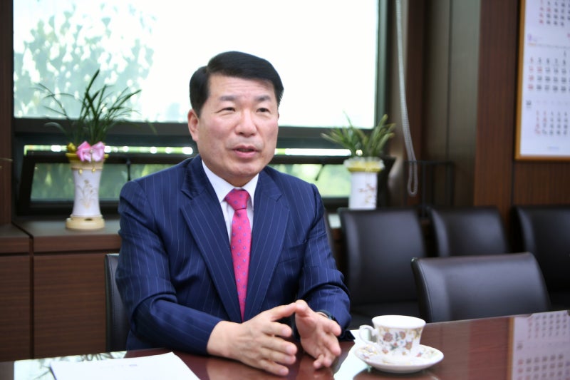 ‘<b>코로나</b> 확진 뒤 동선 속였어도’ <b>백경현 구리시장</b>, <b>무죄</b> 왜? [세상&]
