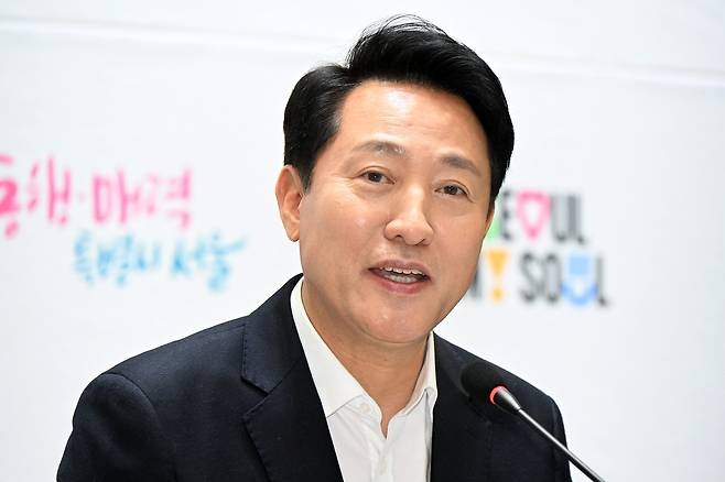 <b>오세훈</b> “<b>디딤돌소득</b>, 전국 확산을”