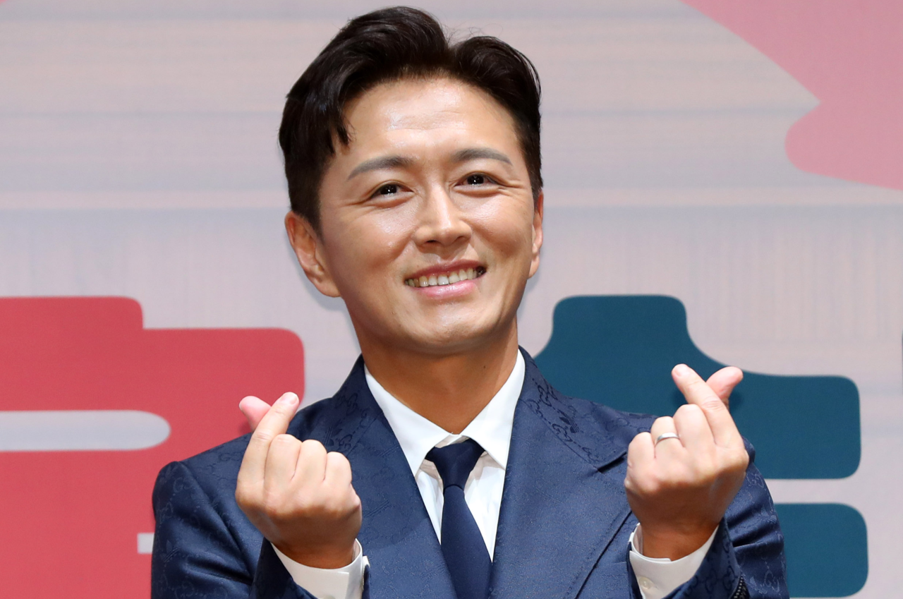 <b>진태현</b>, <b>갑상선암 수술</b> 근황…“암세포 사라져”