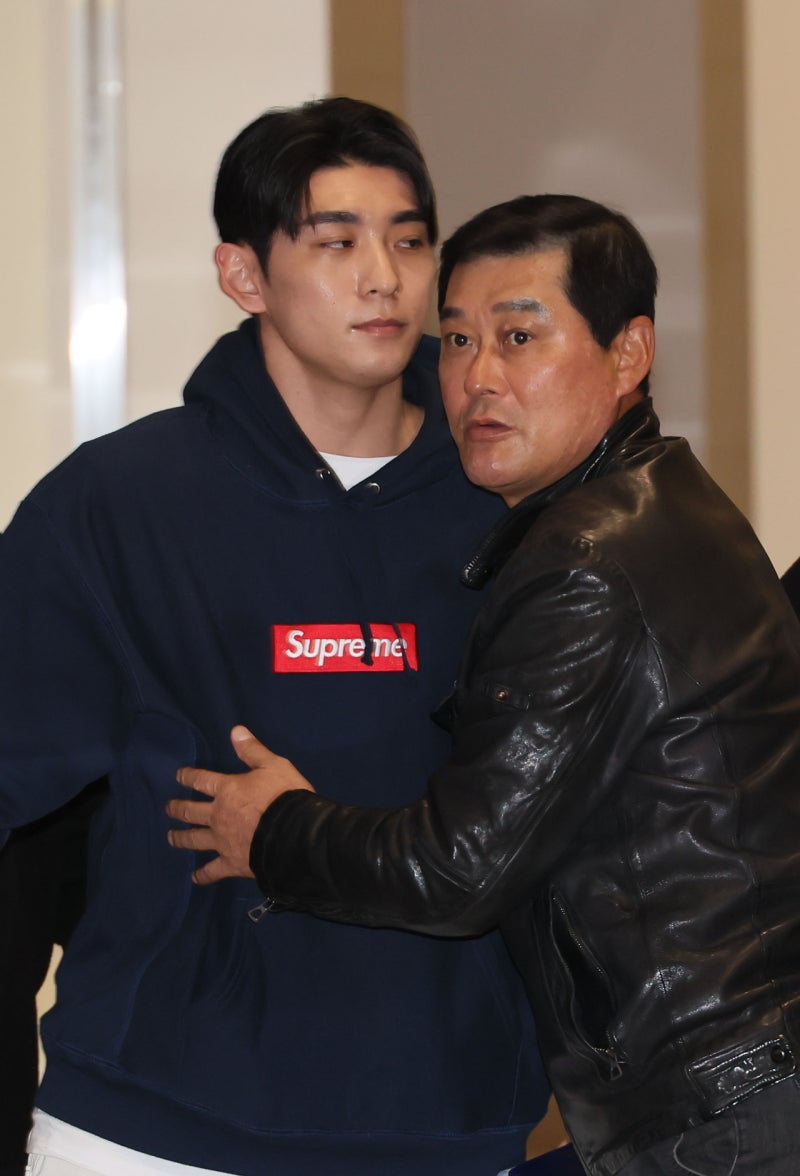 <b>이종범</b> kt 코치, 시즌 중 전격 퇴단…예능 ‘<b>최강야구</b>’ <b>감독</b>으로 간다