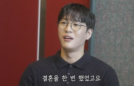‘코요태 <b>신지</b>’ 예비남편 이혼 고백…“전처가 딸 키워”