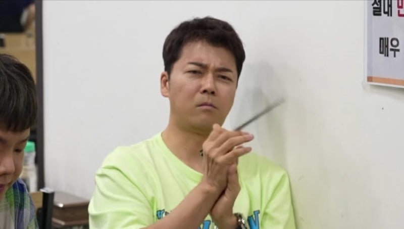 <b>전현무</b>도 당했다…“제작진이라며 식당에 돈 요구” <b>사칭</b> 사기, <b>피해</b> 주...