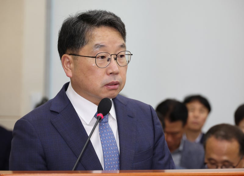 ‘검찰청 폐지’ <b>본회의</b> 앞둔 검찰총장 대행 “검찰개혁에 도리어 오점...