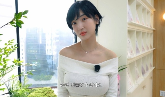 ‘속옷 입고 피아노 연주’ <b>이해인</b> “<b>40억 건물주</b> 됐다”