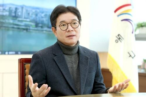 정원오 “제 별명은 ‘순한맛 이재명’…<b>한강버스</b>, 관광용 해볼만”
