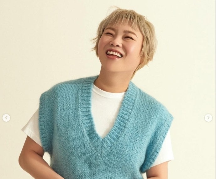 입짧은햇님도 <b>활동 중단</b>…‘<b>주사이모</b>’ <b>논란</b> 어디까지