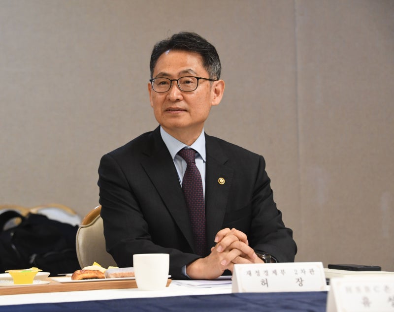 중동 전쟁에 공급망 점검 나선 정부…조기경보시스템 하반기 가동