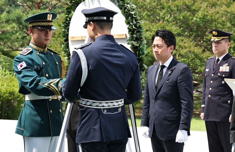 고이즈미 日방위상 방한…28일 韓日 국방장관 회담