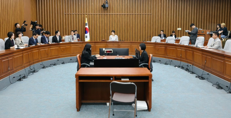 [속보] 한성숙 총리 후보자 인사청문보고서 與주도 채택
