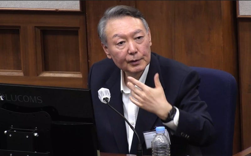 [속보] 윤석열, 대법서 첫 유죄 확정…‘체포방해’ 징역 7년