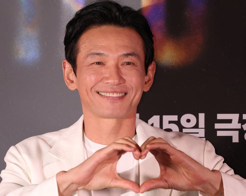 “성관계 안했지만 ‘안고 싶어’, 황정민 ‘불륜’ 맞아”…현직 변호...