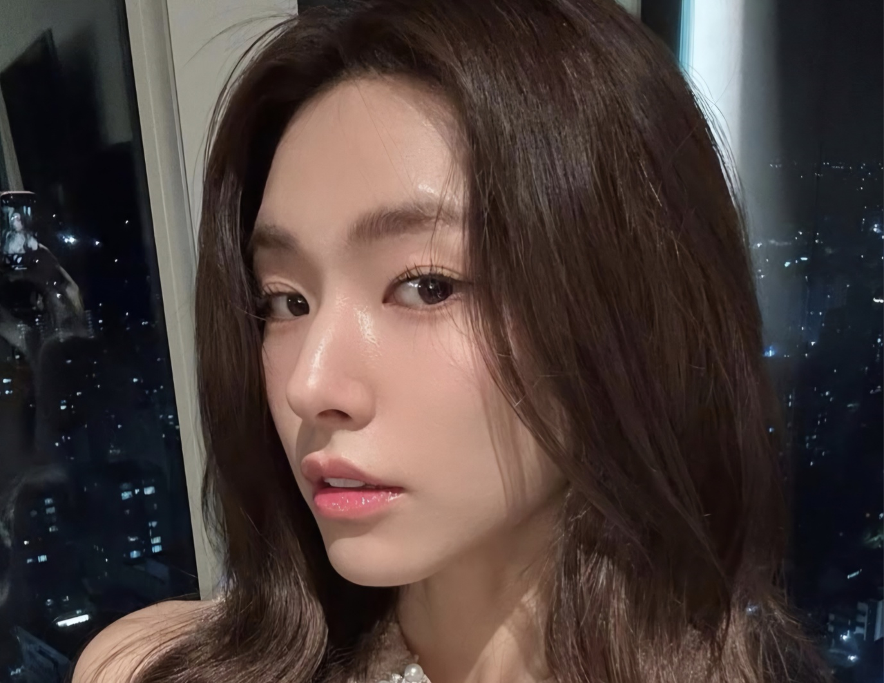 “증조부부터 언니까지, 4대째 <b>의사 집안</b>”…배우 <b>하영</b>, ‘금수저’였다