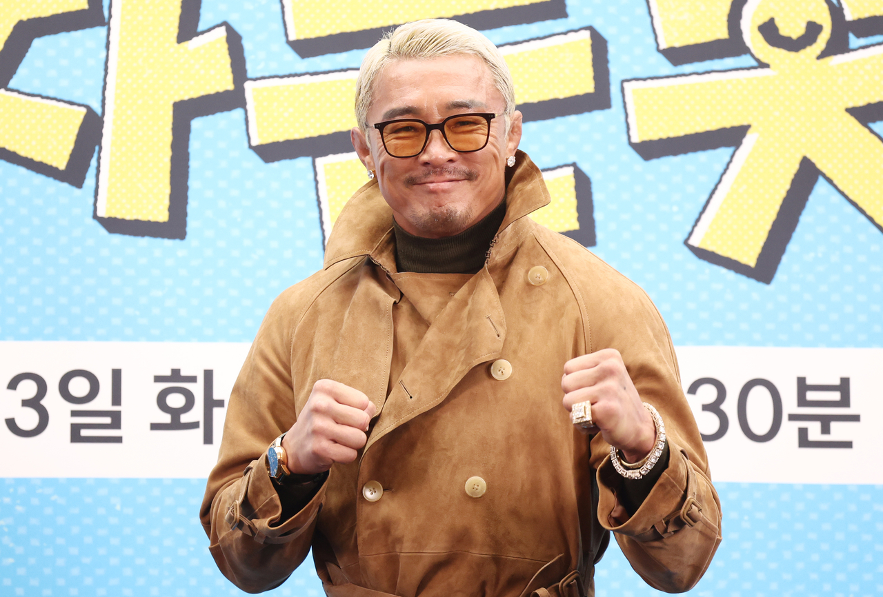 <b>추성훈</b>, 방송 활동 잠시 멈춘다…현역 <b>은퇴전</b>에 올인