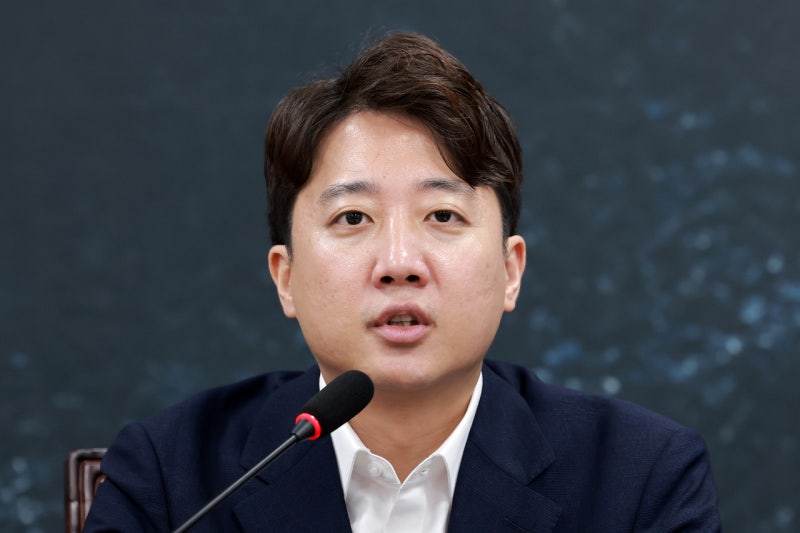 이준석, <b>용혜인 지명</b>에…“李대통령 ‘꼴페미’ 정리했더니 또 건드려”