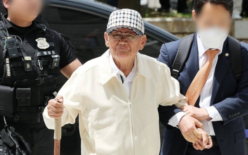 260억 한학자 자금 압수, ‘<b>신천지</b>’ 이만희는 구속기소…정교유착 합수...