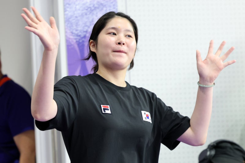 [속보] <b>추가은</b>, 여자 10ｍ 공기권총 金…韓사격, 대회 첫 <b>금메달</b> [나고야...