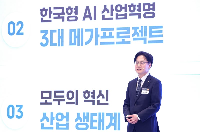 “정권 바뀌면 책임질라”…‘1500조원’ 3대 메가·‘273조원’ 대미투...