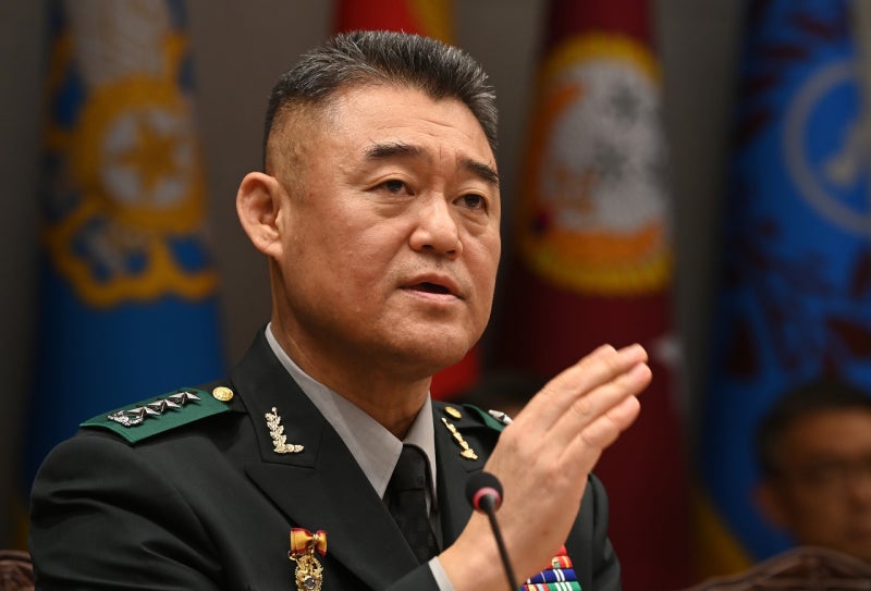 <b>국감</b>장 나온 <b>한기성</b> 前1군단장 “<b>빈총경계</b> 용어는 부적절..대비태세 문...