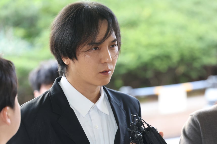 병역법 위반 혐의를 받는 가수 송민호 [연합]