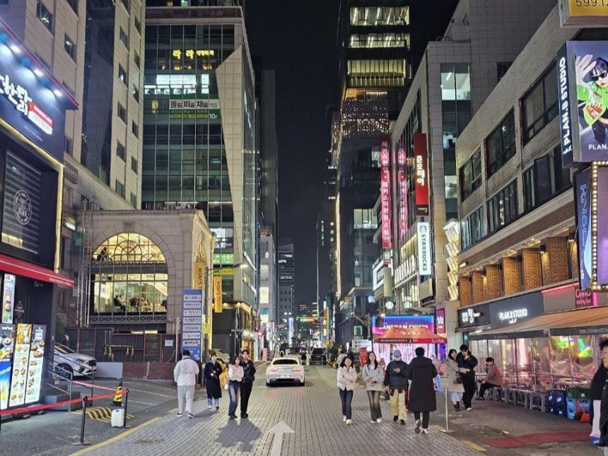 강남역 상권 전경. 위 사진은 기사와 관계없음 [서초구 제공]