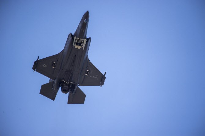 미국, 한국에 F-35 <b>전투기</b> 25대 판다…6조7000억원 규모