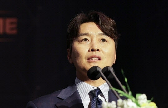 <b>이동국</b> 부부 <b>사기미수</b> 혐의 피소...해묵은 초상권 갈등 터졌나