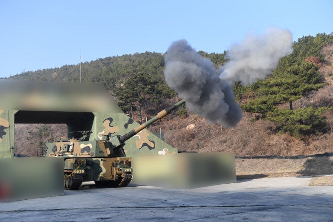 軍 "北, <b>연평도 북방서</b> 90여발 사격"…김여정 담화문엔 "저급 선동"(종합)