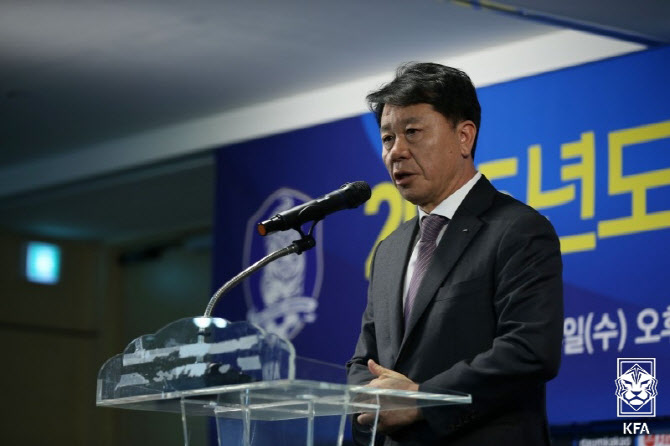 ‘<b>클린스만 후임</b> 찾기’ 정해성 체제, 투명·공정 해야... 21일 첫 회의 후 브...