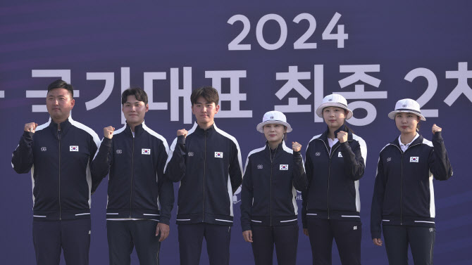 '올림픽金보다 어려운 양궁 태극마크' <b>김우진</b>-<b>임시현</b>, 남녀 1위 파리행