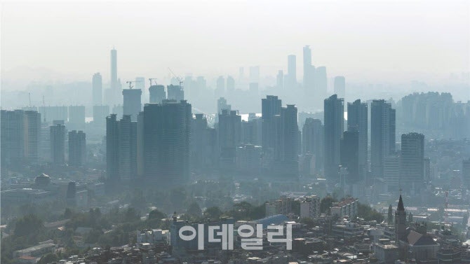 "<b>어린이날</b> 코앞인데···" 서울 도심·동북권 11개구 '오존주의보'